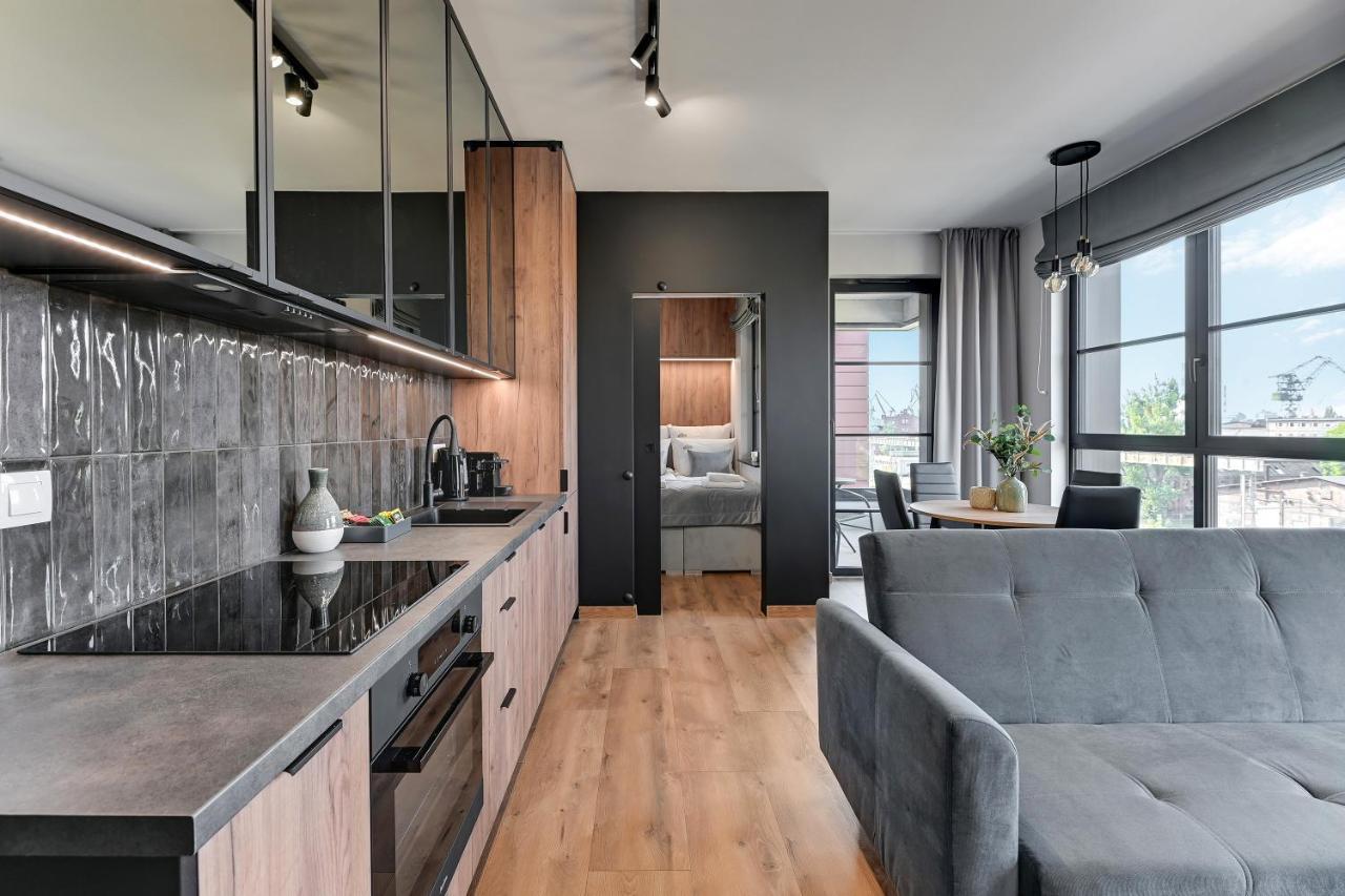 Doki Living & Foodhall By Downtown Apartments Gdańsk Extérieur photo