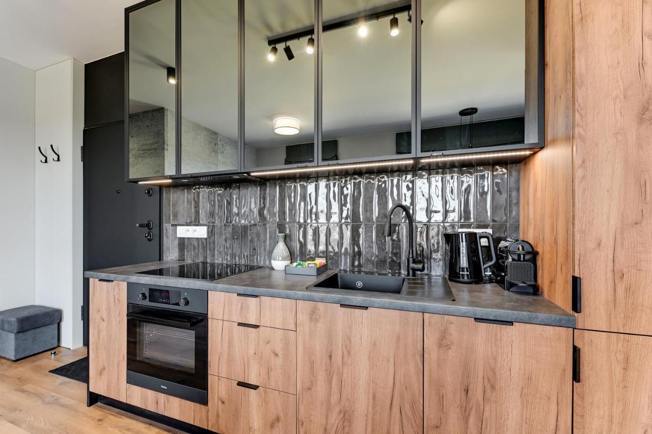 Doki Living & Foodhall By Downtown Apartments Gdańsk Extérieur photo