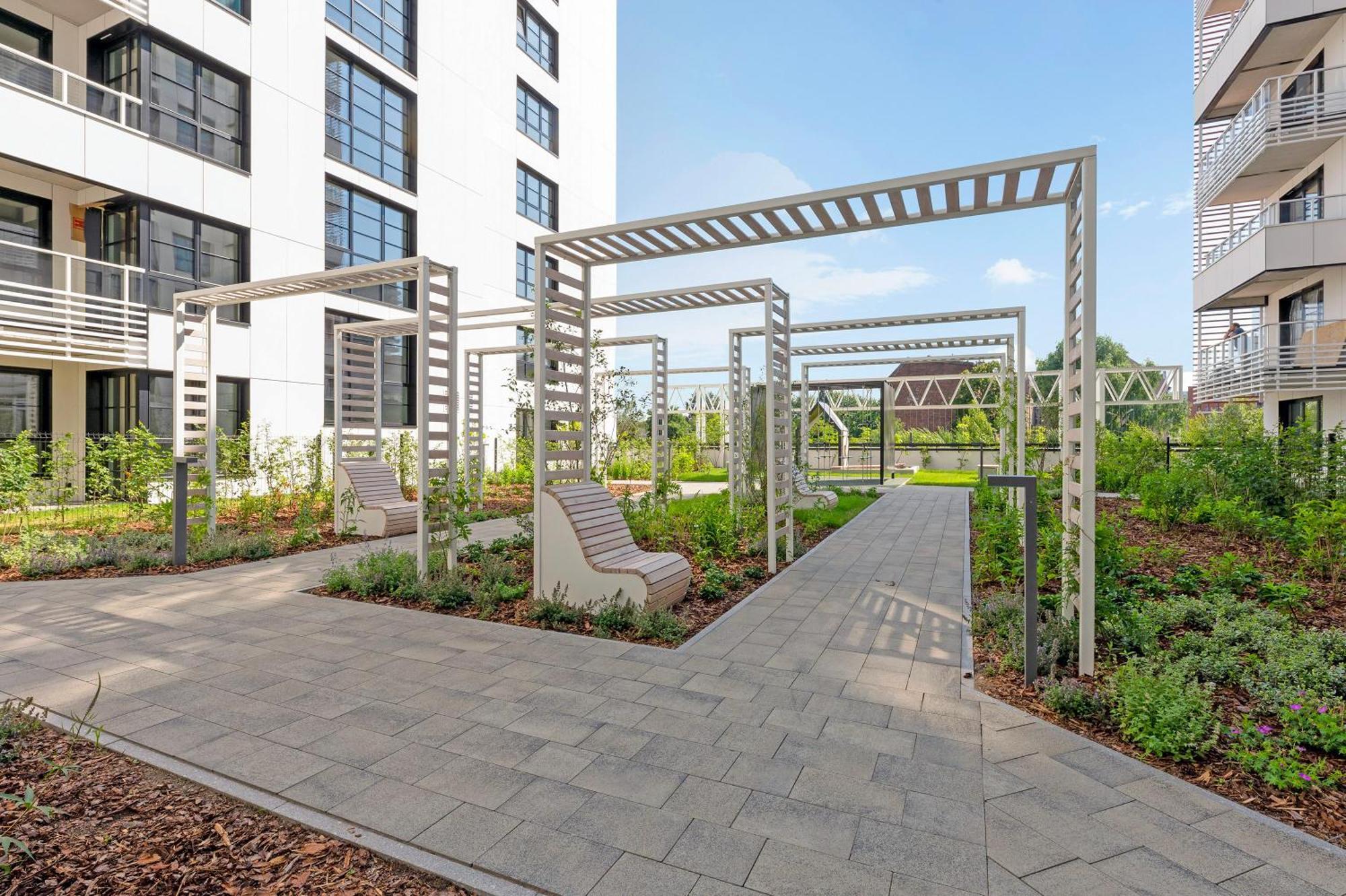 Doki Living & Foodhall By Downtown Apartments Gdańsk Extérieur photo