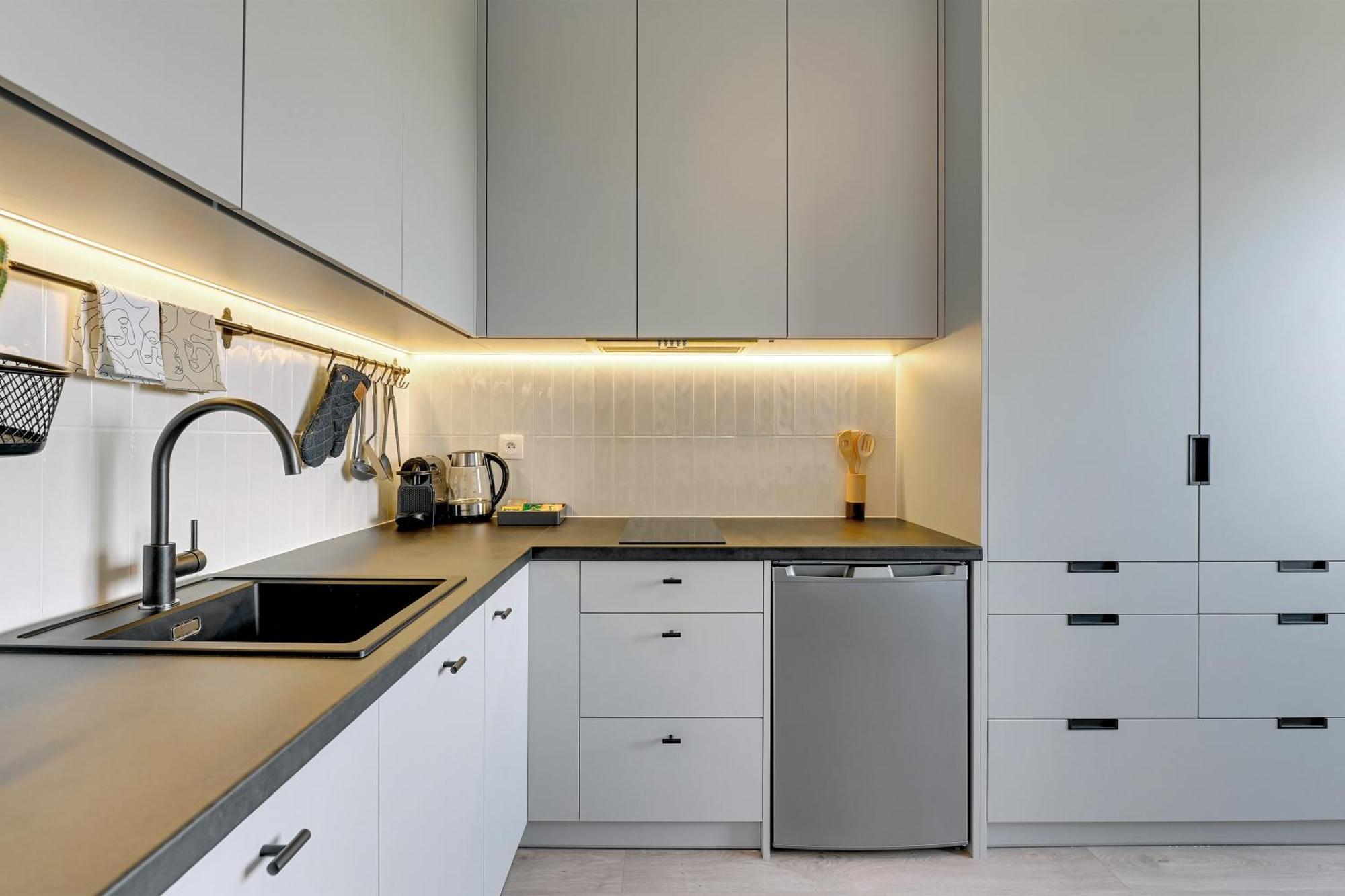 Doki Living & Foodhall By Downtown Apartments Gdańsk Extérieur photo